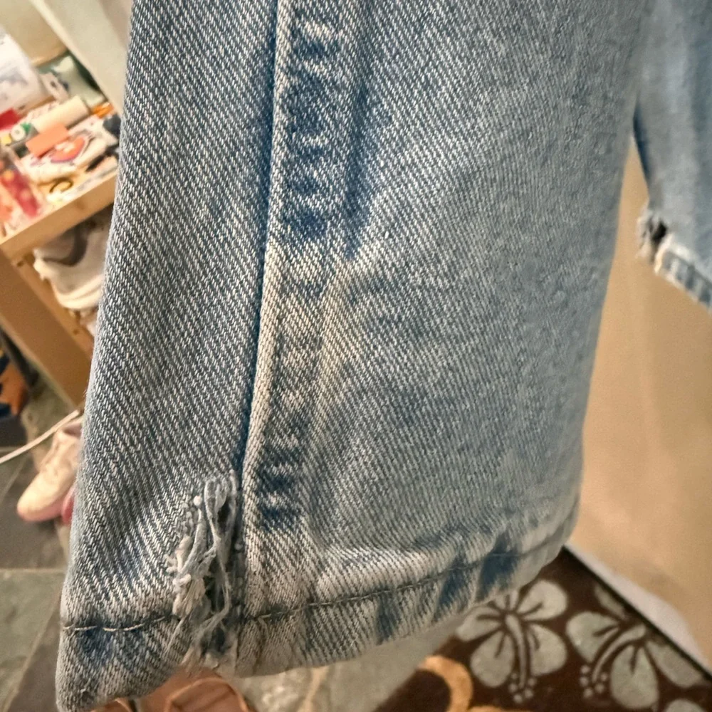 Wrangler Light Blue Relaxed Fit Men’s Jeans